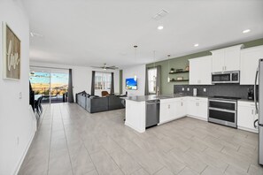 Fridge, microwave, oven, stovetop - EV_9282 - 7 Bed 5 Bath Villa with Screened Private Pool, Spillover Spa, Kids Bed (Davenport)