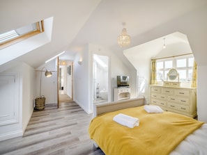 4 chambres, Wi-Fi gratuit, draps fournis