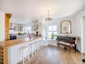 Geschirrspüler, Hochstuhl