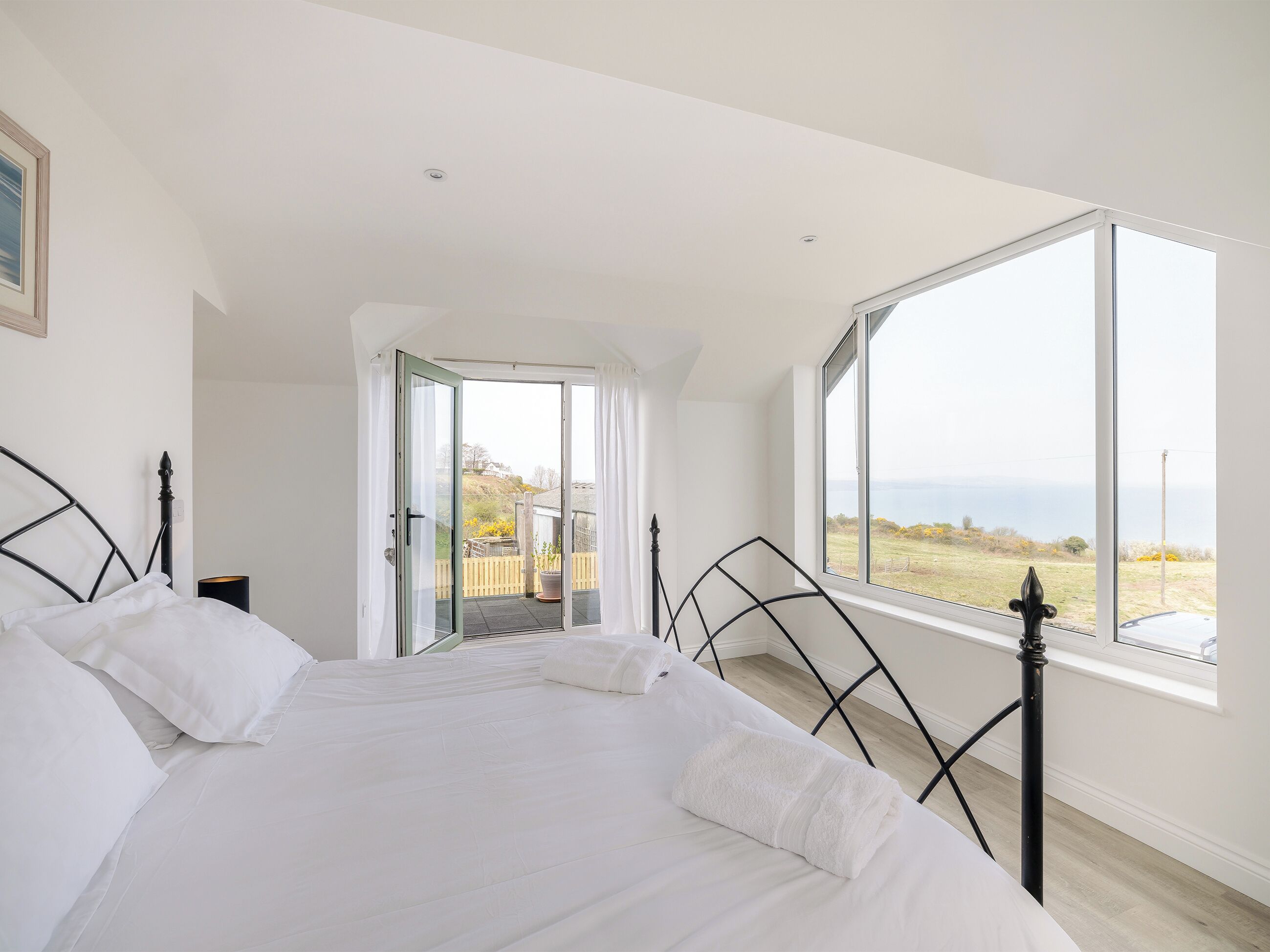 4 habitaciones, wifi gratis y ropa de cama 