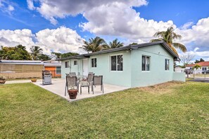 Exterior - Gated Southern Miami Home: 22 Mi to Downtown! (Miami)