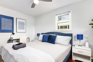 4 chambres, fer et planche à repasser, Wi-Fi gratuit, draps fournis