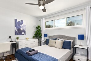 4 bedrooms, iron/ironing board, free WiFi, bed sheets