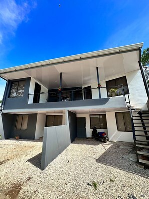 Exterior - House 2 GuanaFree Digital Nomads (Tamarindo)