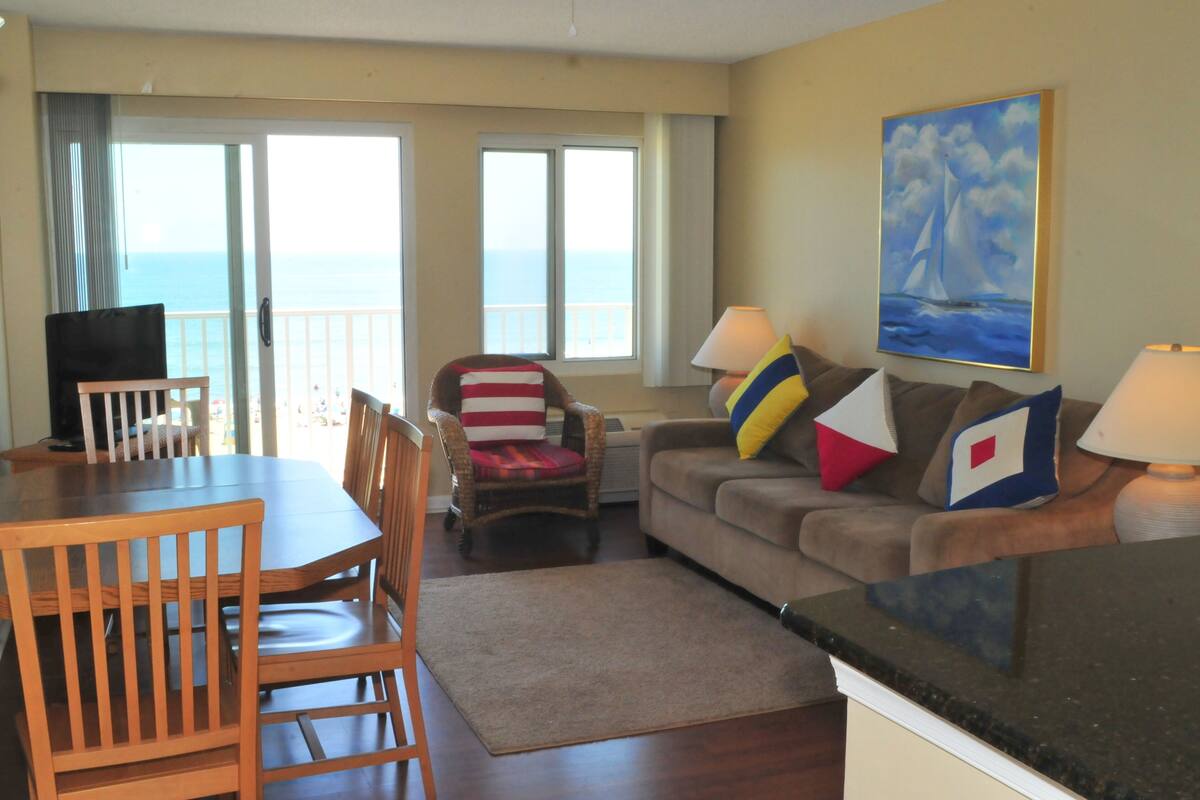 Premium-Apartment, 2 Schlafzimmer, Meerseite | Wohnbereich