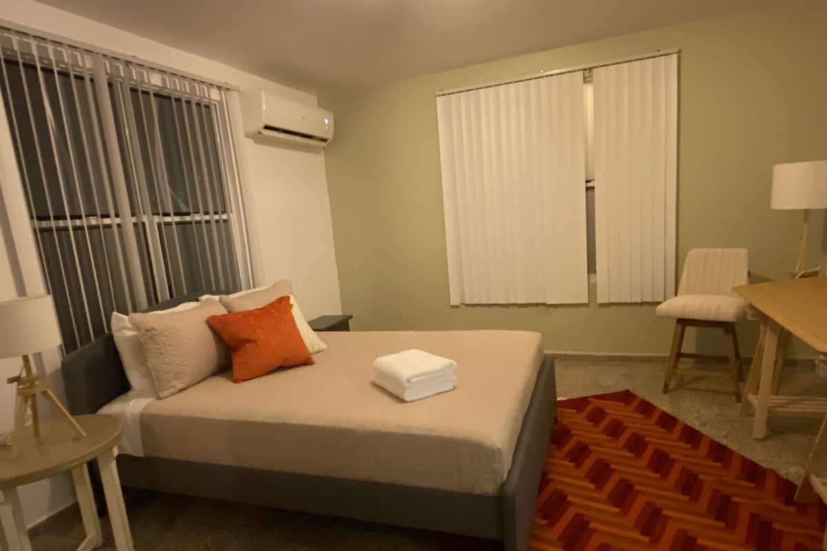 Family Penthouse | 2 bedrooms, individually decorated, bed sheets