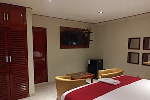 Caja de seguridad en la habitación y sistema de insonorización