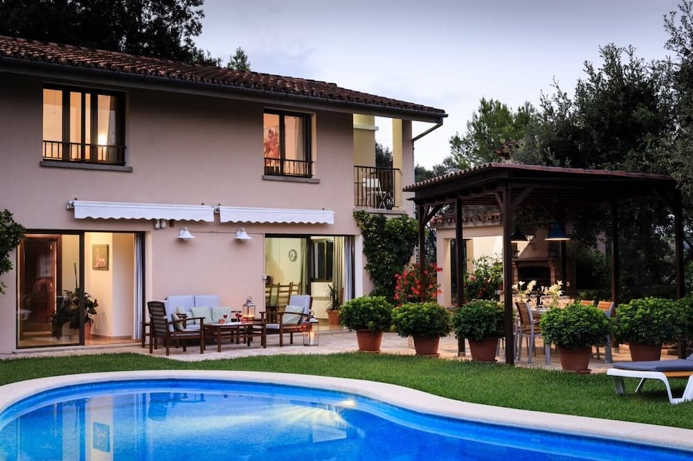 Finca can Llamas - Three Bedroom Villa, Sleeps 6