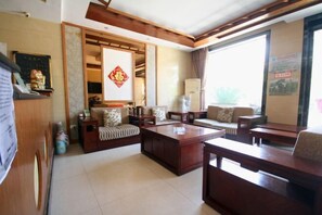 Lobby lounge - Yuquan Hotel (Huayin)