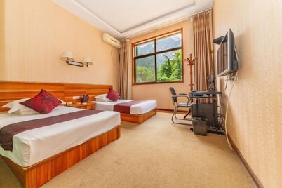Yuquan Hotel