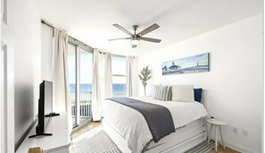 2 bedrooms, iron/ironing board, travel crib, WiFi (free)