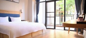 Fuxin Inn (Zhuhai Baitengtou )
