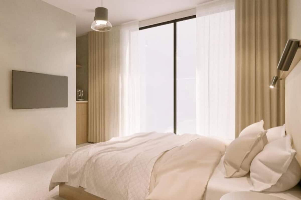 Minibar, coffre-fort, literie fournie