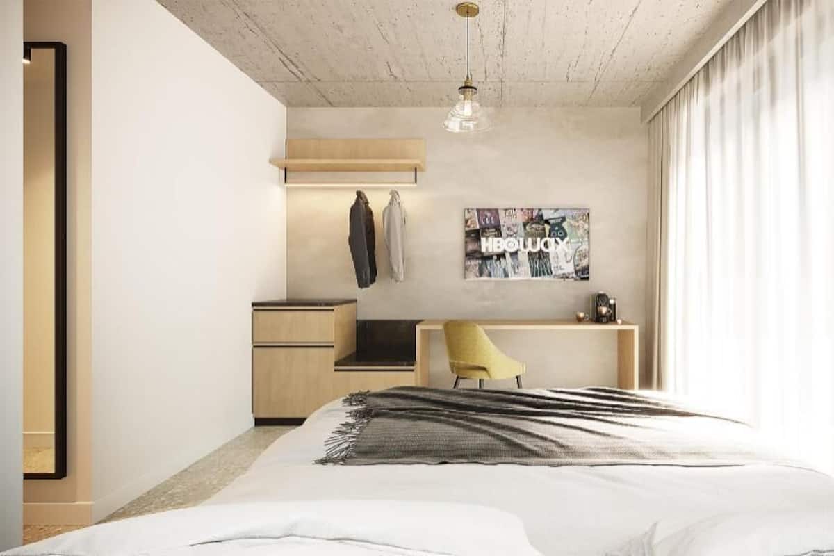 Minibar, coffre-fort, literie fournie