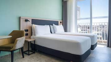 Standard Twin Room | 1 bedroom, down comforters, minibar, in-room safe
