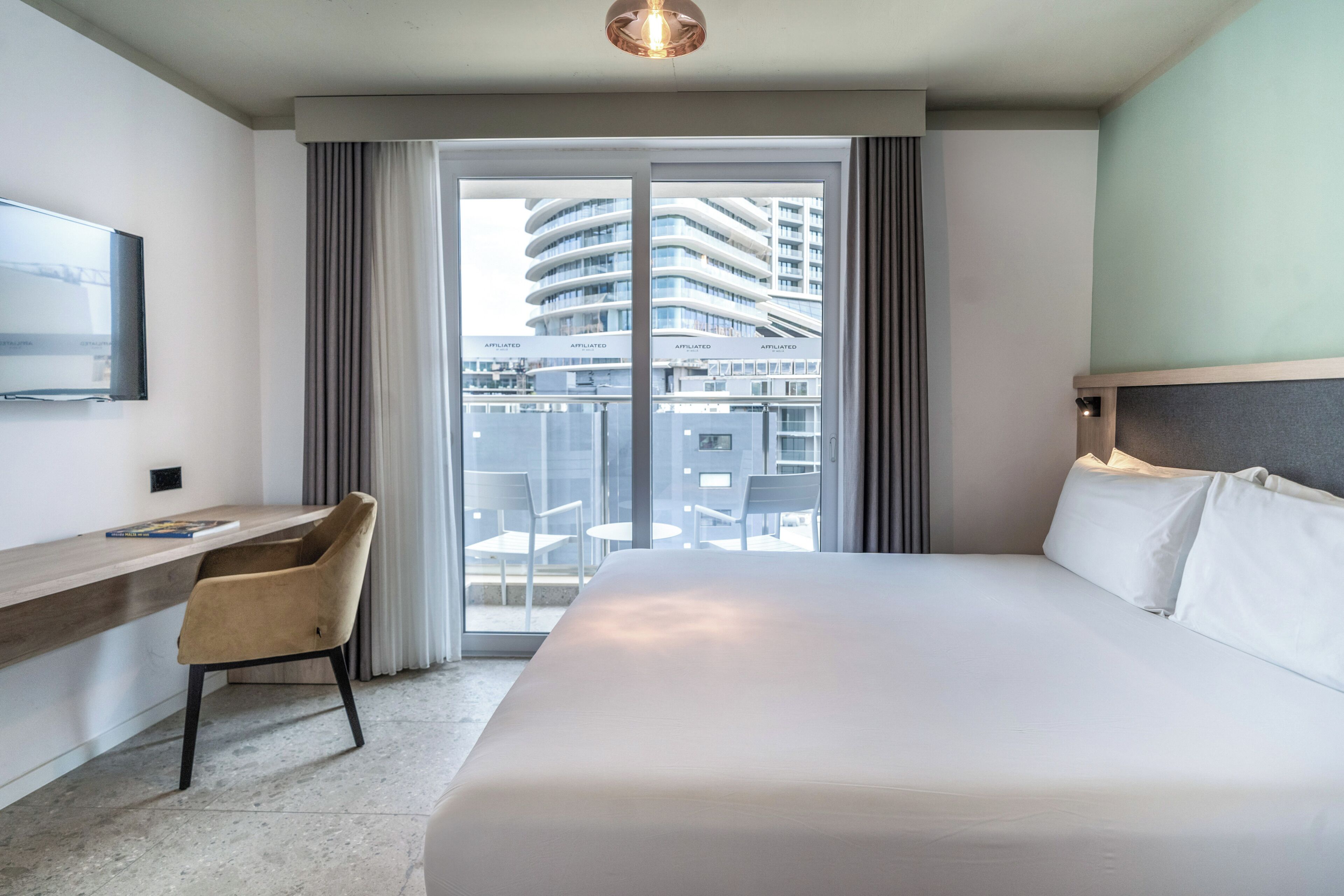 Standard Room, 1 King Bed | Interior