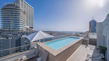 Indoor pool, seasonal outdoor pool
