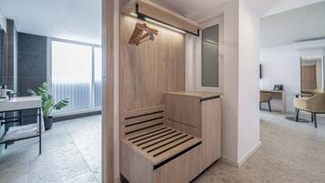1 habitación, minibar, escritorio y wifi gratis