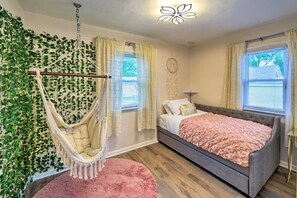 2 habitaciones, tabla de planchar con plancha y wifi gratis 