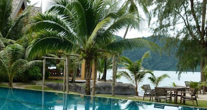 Villa Ban Rim Nam 50c
