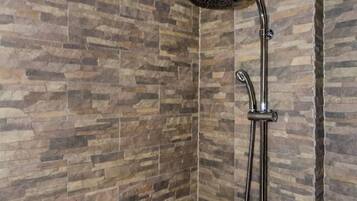 House | Bathroom | Shower, free toiletries, towels