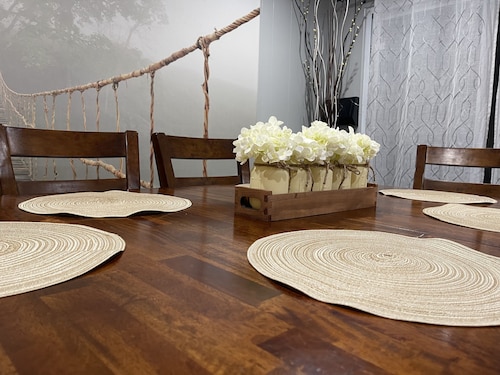 Dreamy & Newly Renovated. Close to Metlife & NYC !