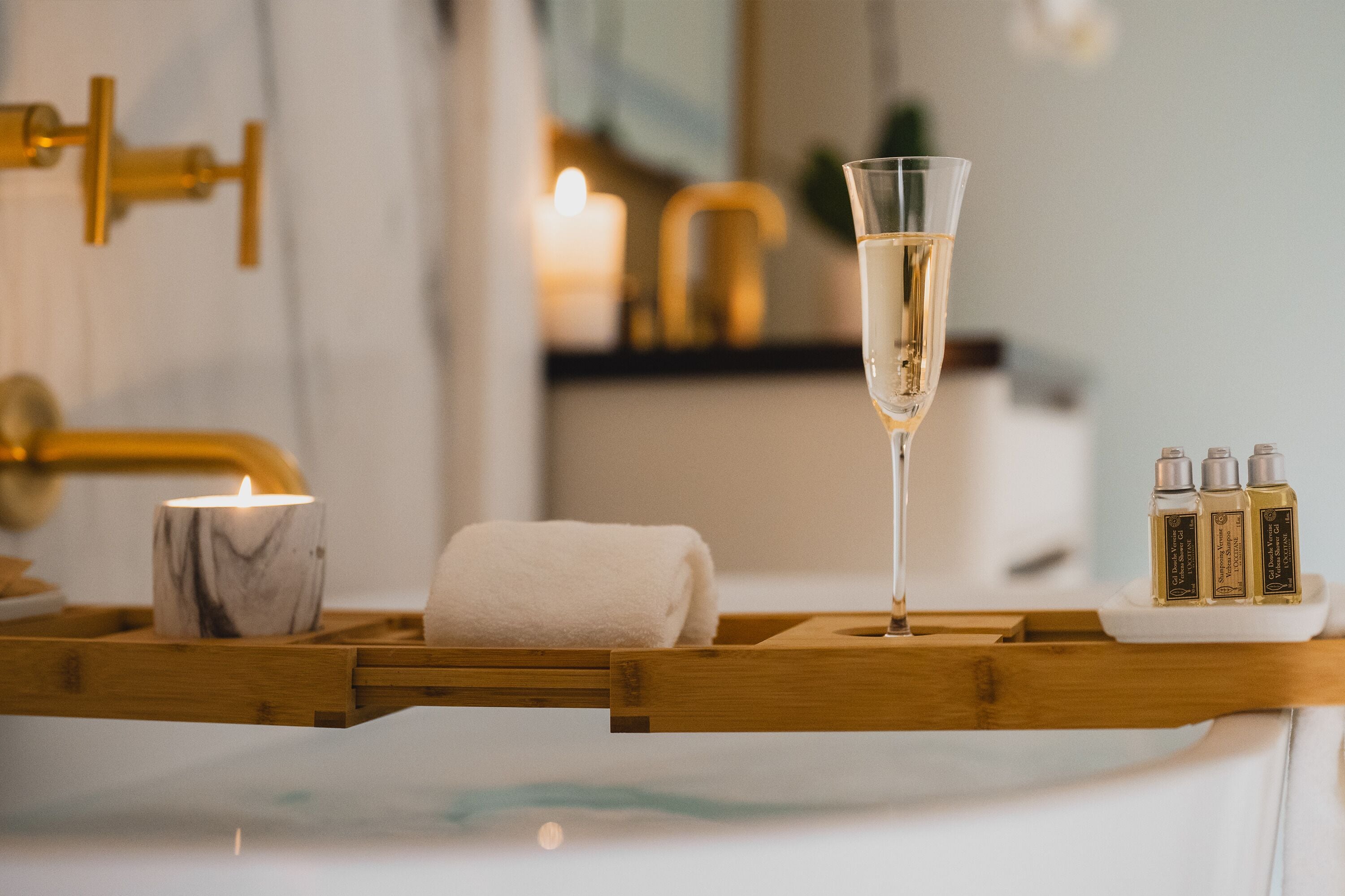 Photo - AZUR Legacy Collection Hotel