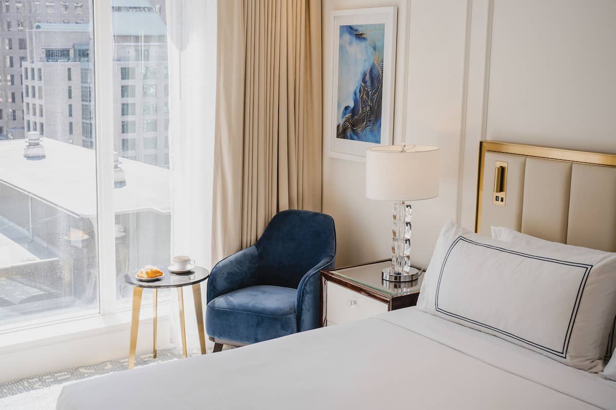 Tallelokero huoneessa, yksilöllisesti sisustettu