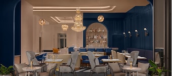 AZUR Legacy Collection Hotel