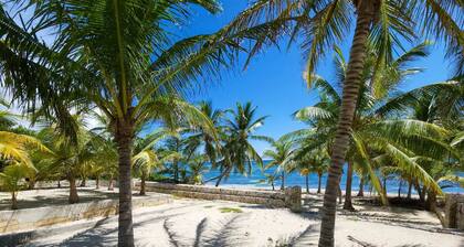 Andy's Inn is a delightful 3 bedroom guesthouse nestled in historic Bodden Town.