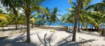 Andy's Inn is a delightful 3 bedroom guesthouse nestled in historic Bodden Town.