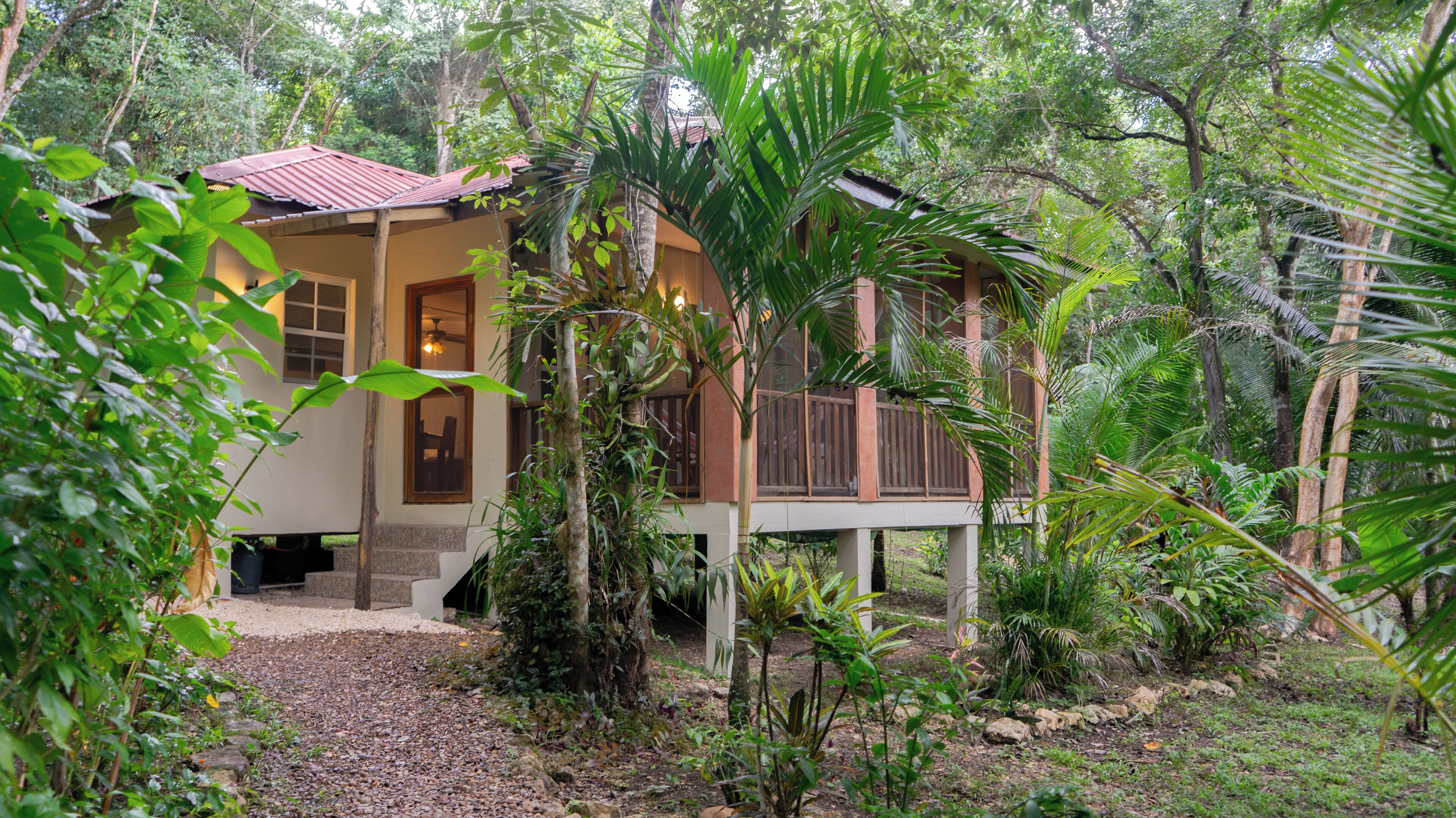 Family Cabin, 1 Bedroom, Refrigerator & Microwave, Garden View