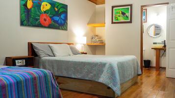 Romantische FerienhĂŒtte, 1 Schlafzimmer, Gartenblick, zum Garten hin | Pillowtop-Betten, individuell dekoriert, individuell eingerichtet