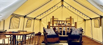 Travellers Rest Cabins and RV Park