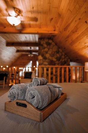 3 chambres, coffres-forts dans les chambres, bureau, Wi-Fi gratuit