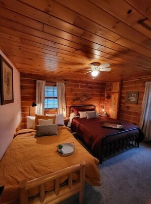 3 chambres, coffres-forts dans les chambres, bureau, Wi-Fi gratuit
