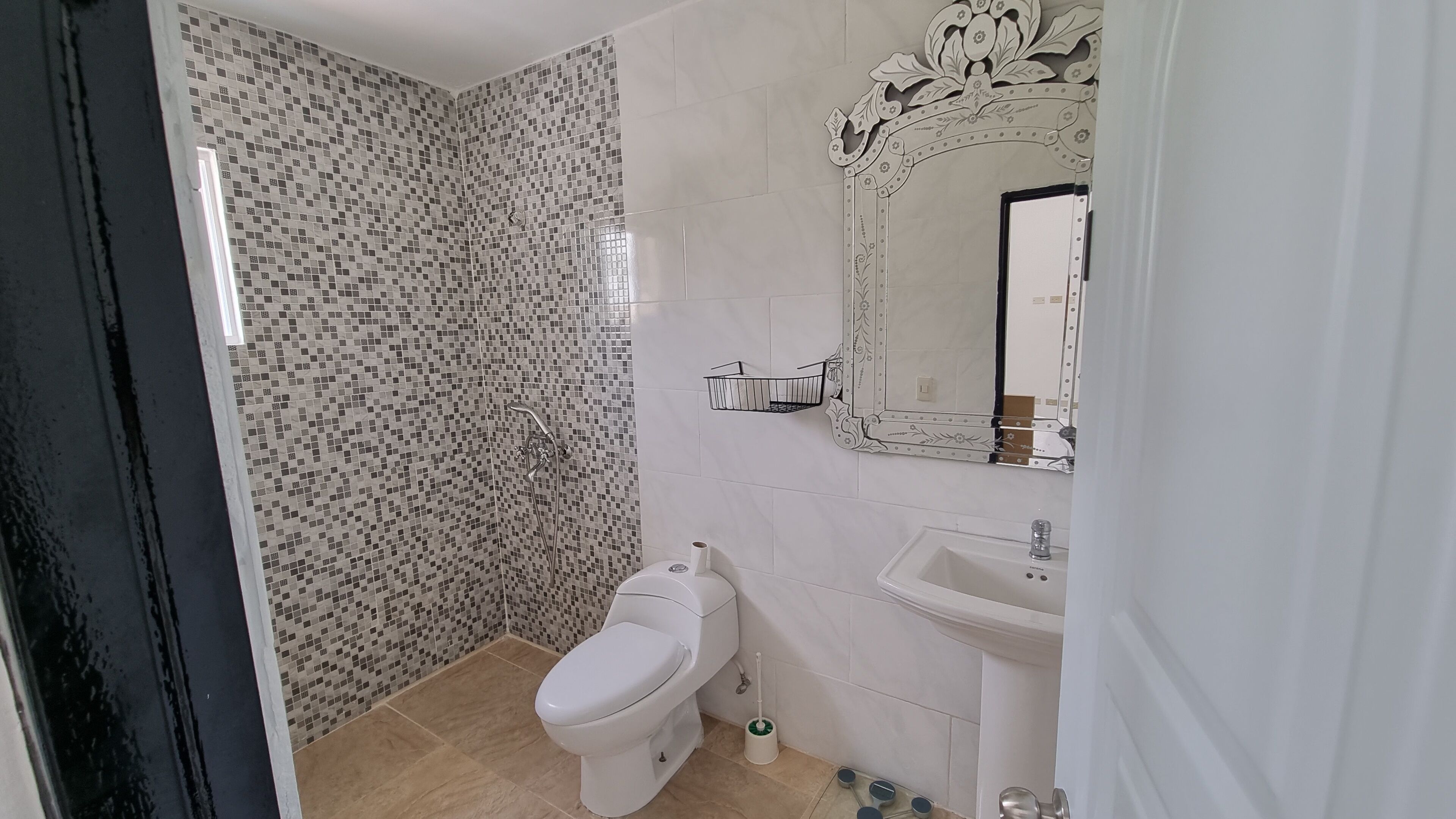 La Botanica Tropical