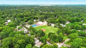 Unclassified image, 3 of 35, button