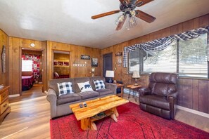 Unclassified image, 4 of 19, button - Blue Spruce Cabin (Greer)