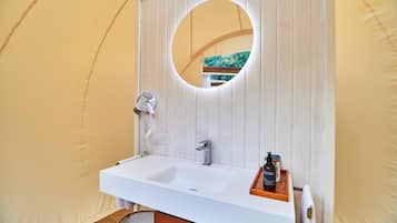 Tenda Design | Bagno | Doccia, asciugacapelli, asciugamani, sapone