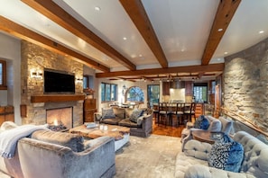 TV, fireplace, stereo