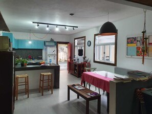 Fridge, microwave, oven, cookware/dishes/utensils