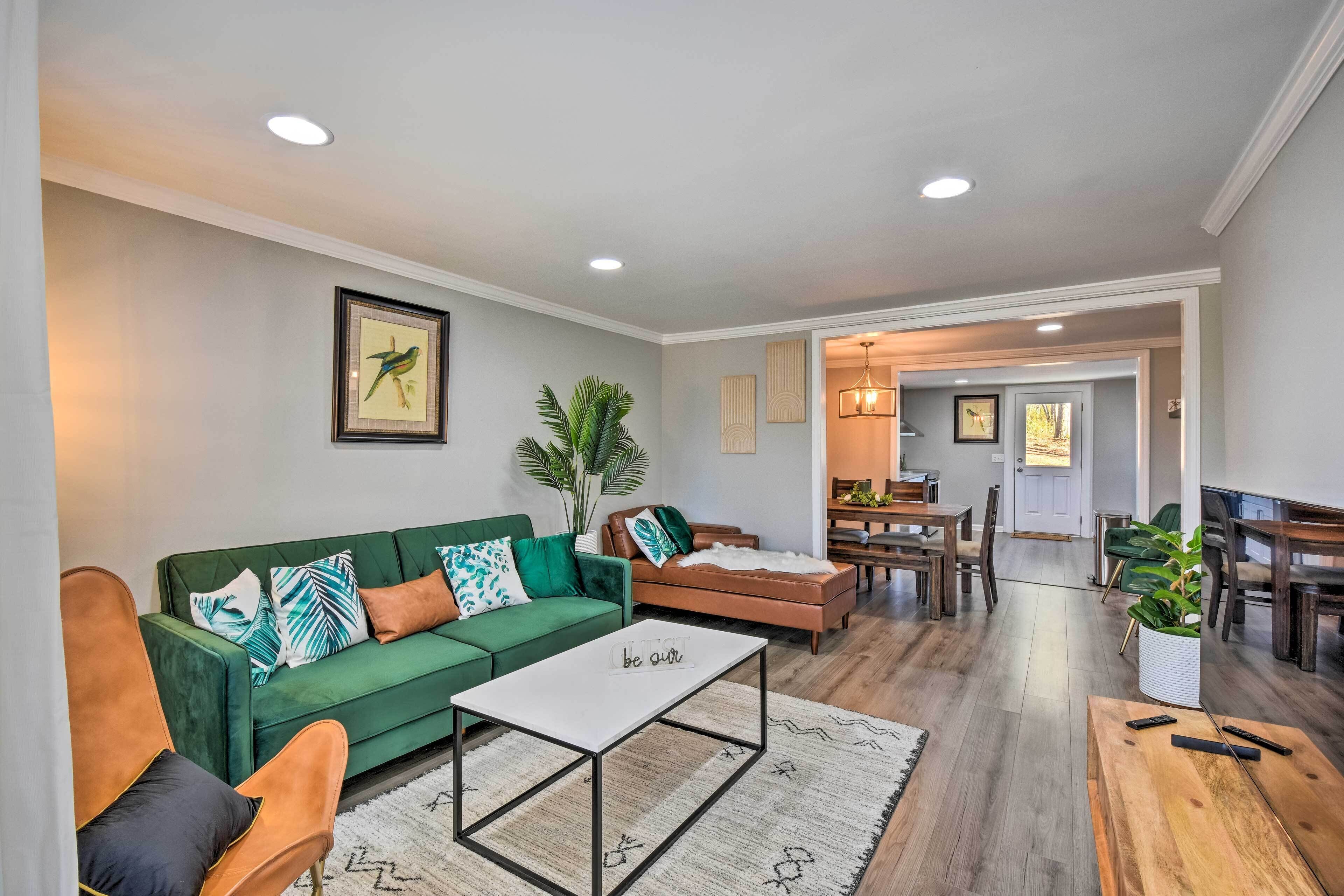 Modern Commerce House Rental w/ Fire Pit!