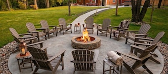 Huge House near Pictured Rocks, Trails, Hot Tub, walking distance to Casino/Bars