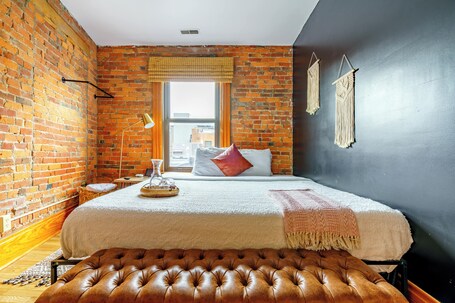 Egyptian cotton sheets, premium bedding, memory-foam beds, free minibar