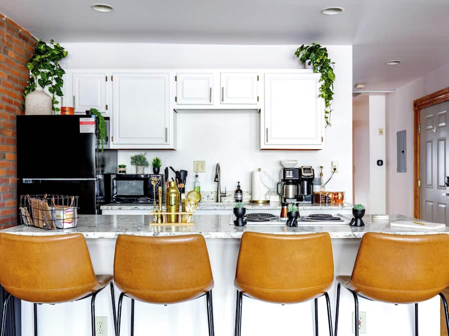 Casa on High | Private kitchen | Full-size fridge, microwave, oven, stovetop