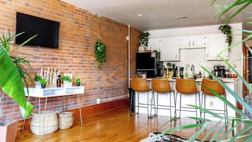 Casa on High | Living area | 55-inch Smart TV with digital channels, TV, Netflix