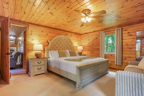 9 bedrooms, desk, iron/ironing board, travel cot