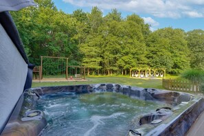 Bain à remous extérieur