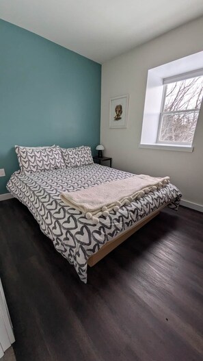 3 bedrooms, WiFi, bed sheets